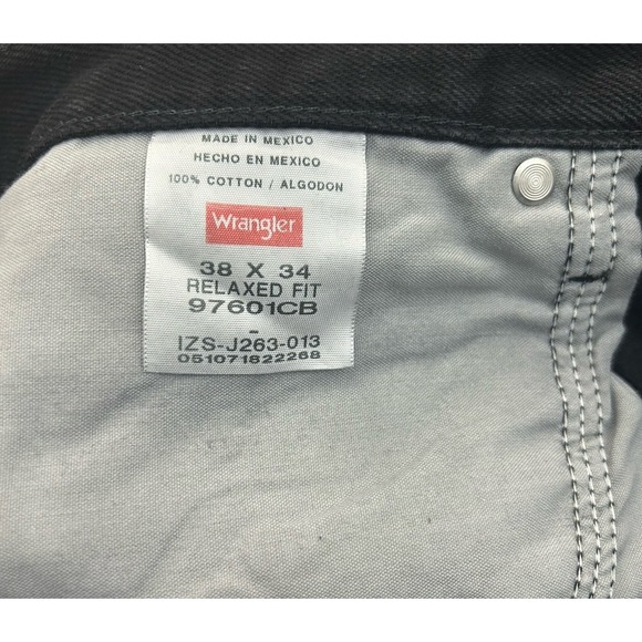 NWT Wrangler Five Star Premium Denim Relaxed Fit Black Jeans Men 38x34 97601CB - Picture 3 of 6